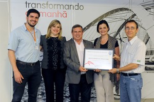 Pedro Cruz homenageia os 22 anos da ArcelorMittal em Piracicaba