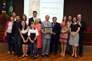 Ex-vereador Milton Nascimento recebe Título de Cidadão Piracicabano