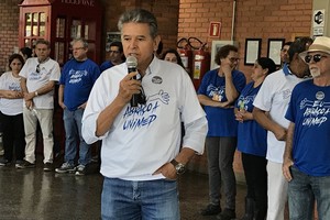 Unimep recebe ‘abraçaço’ de apoio