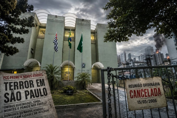 Maio de 2006: há 20 anos, medo de ataques do PCC paralisou a cidade