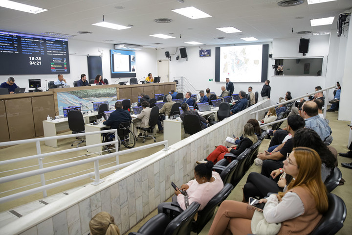 Vereadores aprovam 10 moções e 9 requerimentos na 28ª Reunião Ordinária