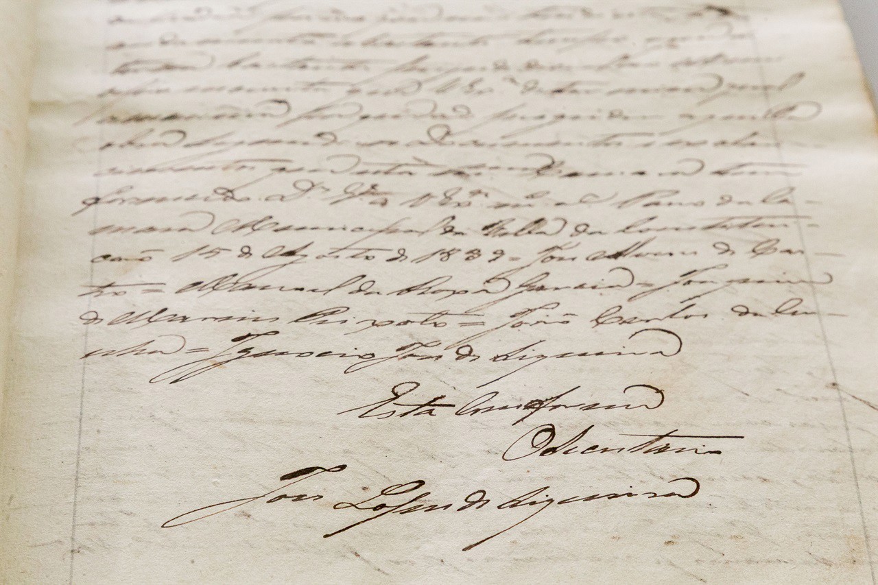 "2º Livro de Ofícios da Câmara" traz registros de 1839 a 1855 de correspondências entre a Câmara e a Província de São Paulo