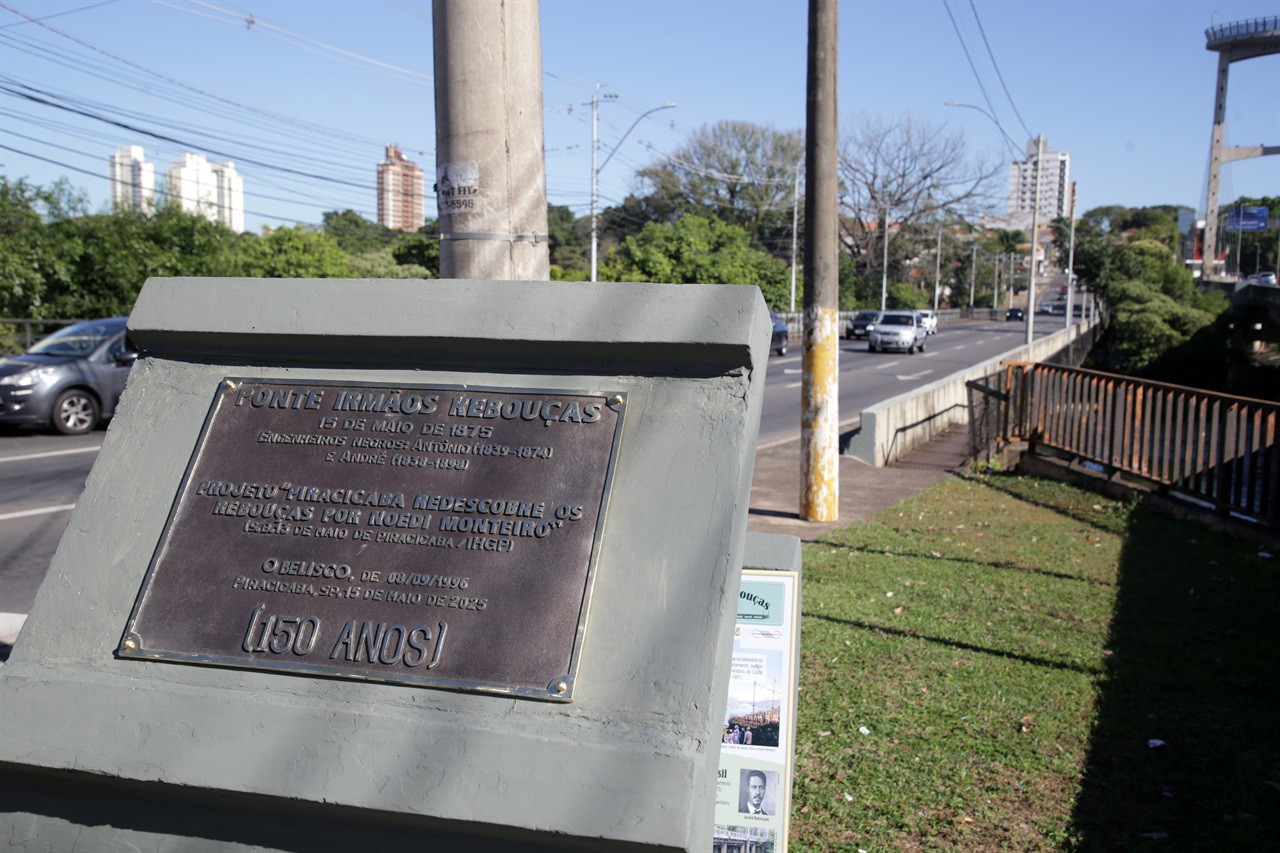 Vereadores participam de ato público pelos 150 anos da ponte Irmãos Rebouças