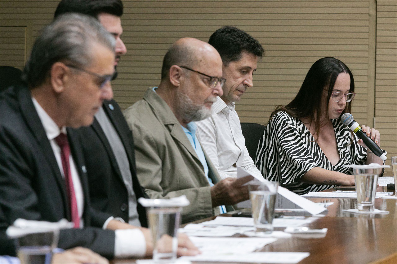 Dedicação dos profissionais da enfermagem foi lembrada durante a solenidade