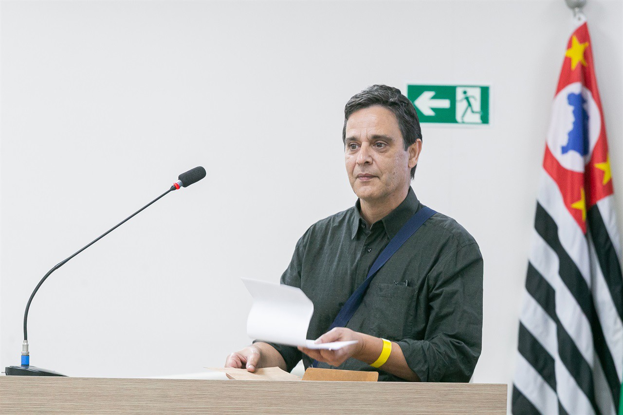 Orador Girlei Costa da Cunha