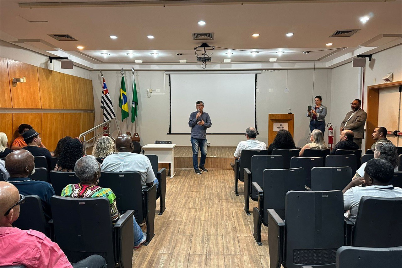 Vereador foca papel estratégico de Conselho na união da população negra 