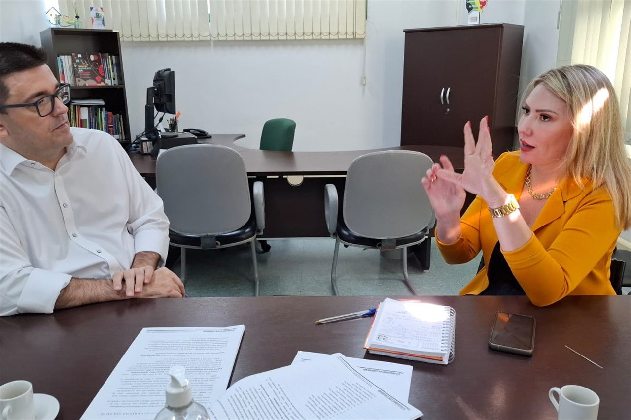 Vereador se reúne com a titular da SMADS para discutir demandas sociais 