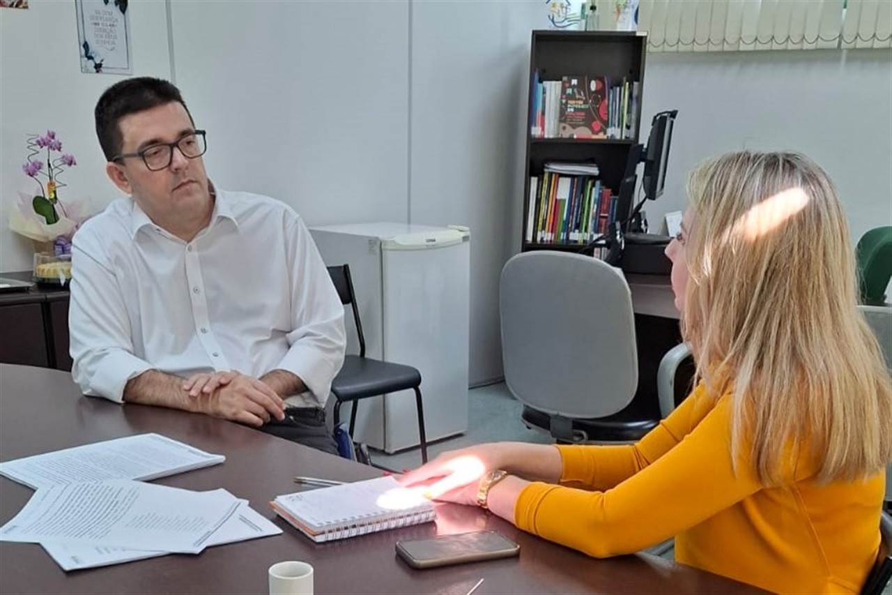 Vereador se reúne com a titular da SMADS para discutir demandas sociais 