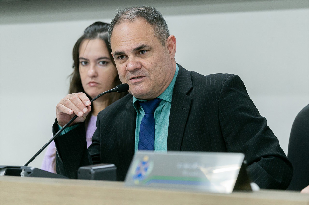 Josef Borges, presidente da Comissão de Finanças e Orçamento