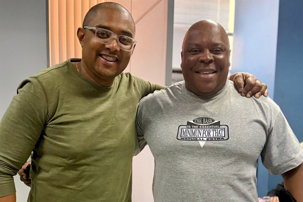 'Bate papo entre amigos': vereador foca compromissos e ações na defesa popular