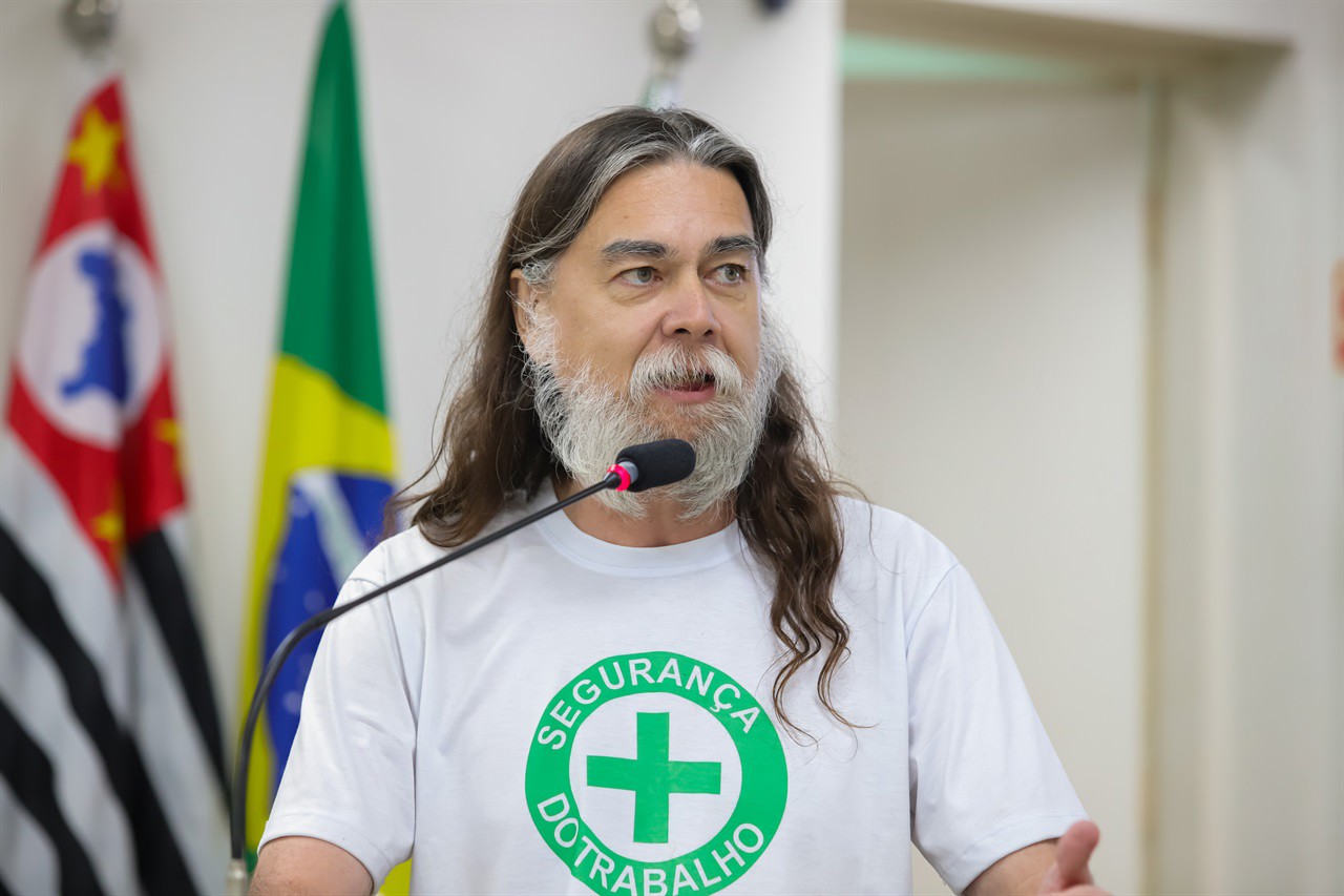 Carlos Marcelo Yamakawa foi o primeiro orador inscrito para fazer uso da Tribuna Popular da 31ª Reunião Ordinária da Câmara Municipal de Piracicaba, na noite desta segunda-feira (2)