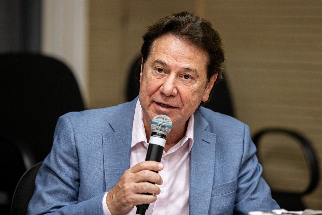 Solene em homenagem aos profissionais da Comunicação e para entrega de Medalha de Mérito Legislativo ao radialista e ex-deputado, Roberto Morais