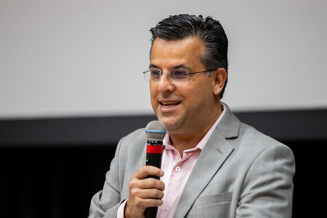 Solene em homenagem aos profissionais da Comunicação e para entrega de Medalha de Mérito Legislativo ao radialista e ex-deputado, Roberto Morais