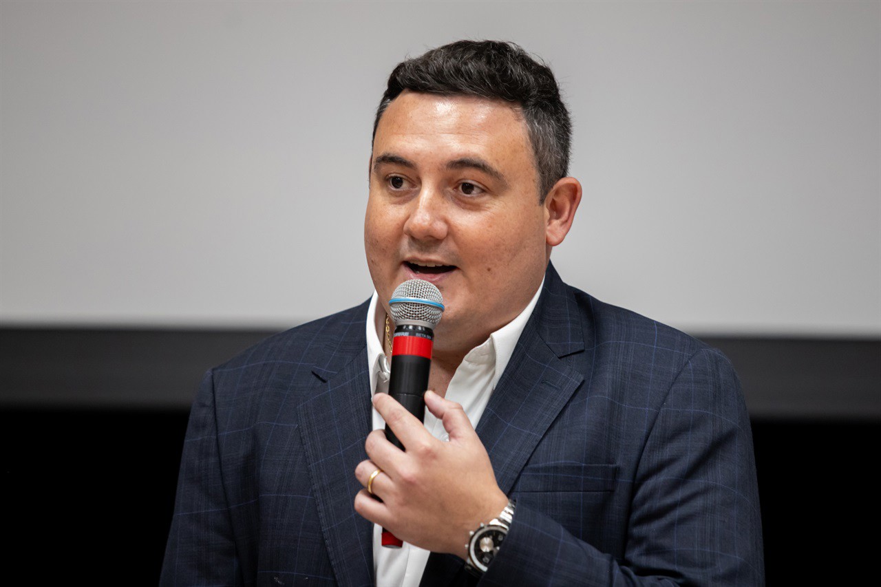 Solene em homenagem aos profissionais da Comunicação e para entrega de Medalha de Mérito Legislativo ao radialista e ex-deputado, Roberto Morais