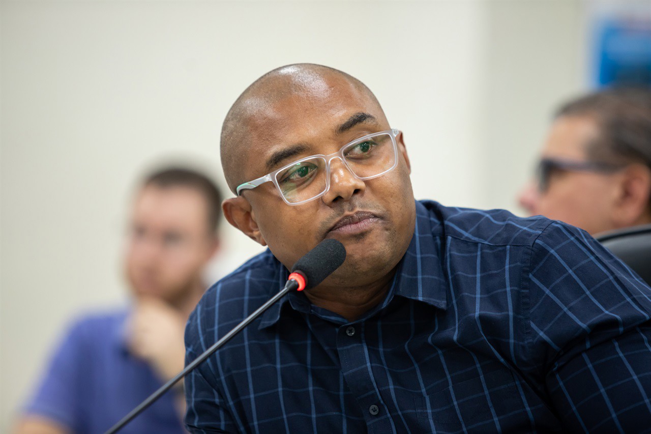 Cássio Fala Pira também pede informações sobre a origem e constituição das prestadoras de serviços