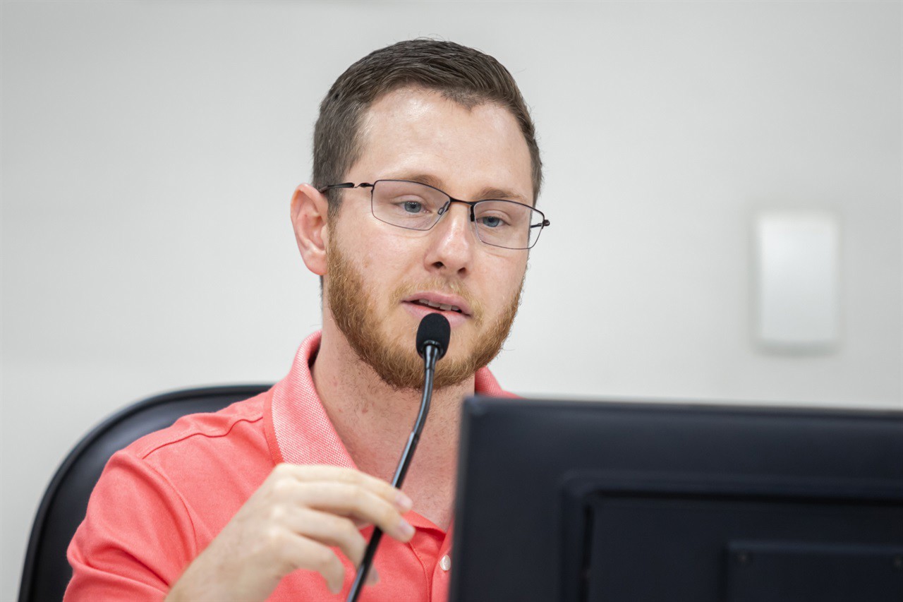 Audiência pública realizada na tarde desta terça (10), no Plenário "Francisco Antonio Coelho", foi solicitada e presidida pelo vereador Gustavo Pompeo