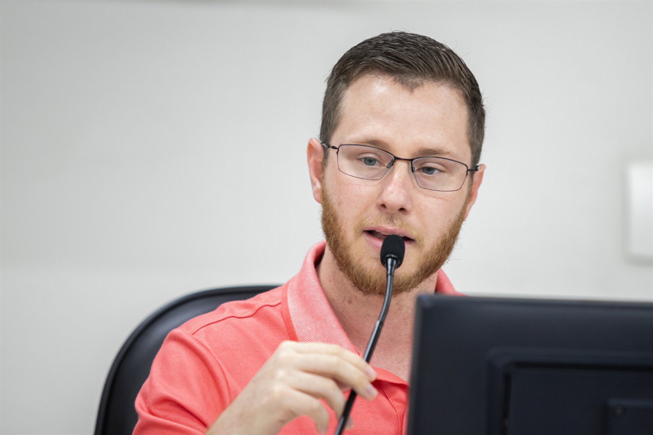 Audiência pública realizada na tarde desta terça (10), no Plenário "Francisco Antonio Coelho", foi solicitada e presidida pelo vereador Gustavo Pompeo