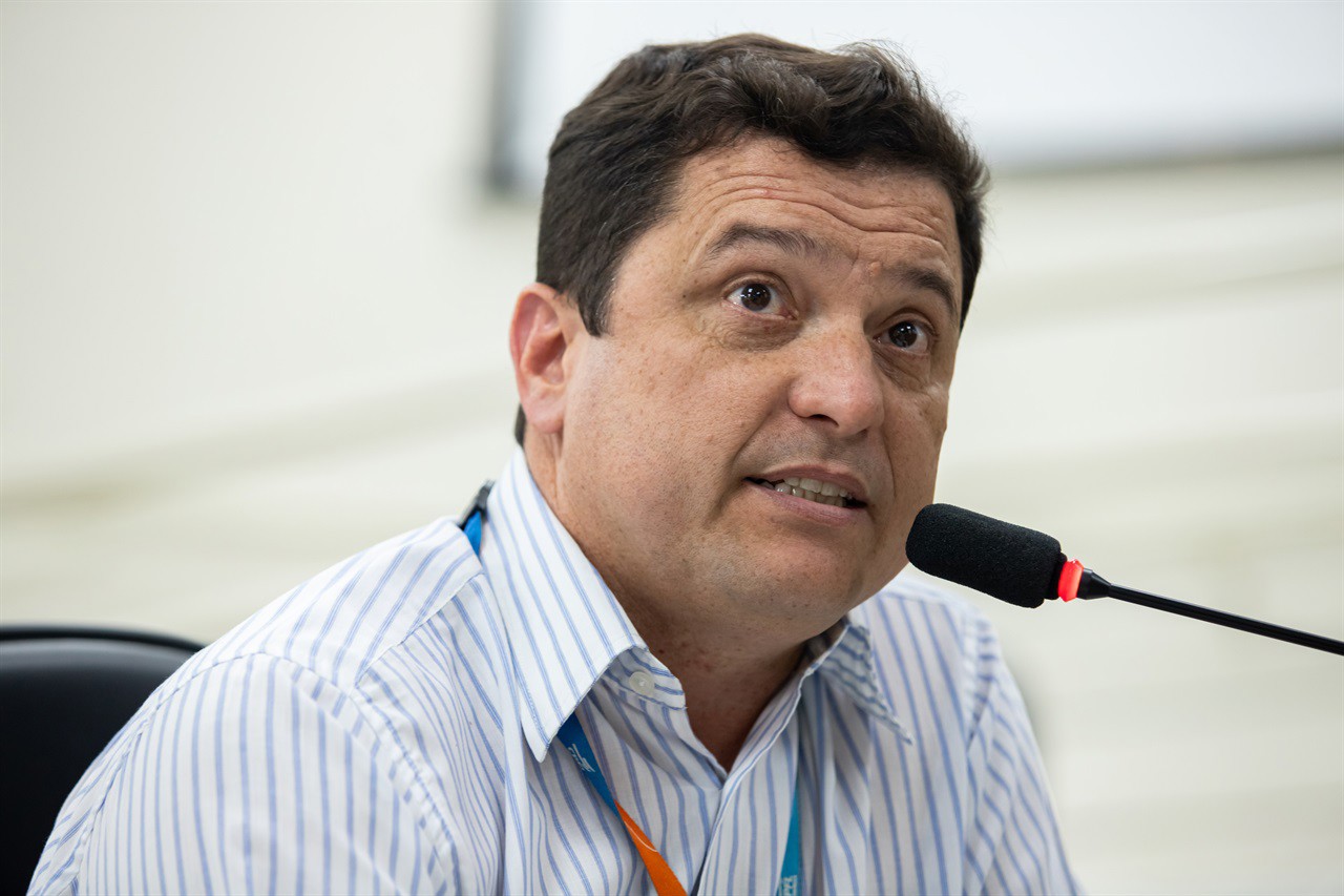 Participaram da audiência pública vereadores, representantes do Executivo, da CPFL e de empresas da área de telecomunicações