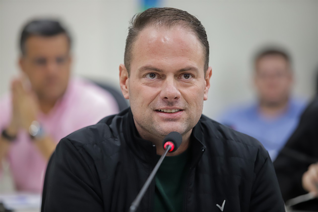 Edson Bertaia (MDB) é autor do projeto de lei 102/2025, aprovado em segunda discussão na noite desta segunda-feira (16). O texto segue agora para análise pelo Executivo