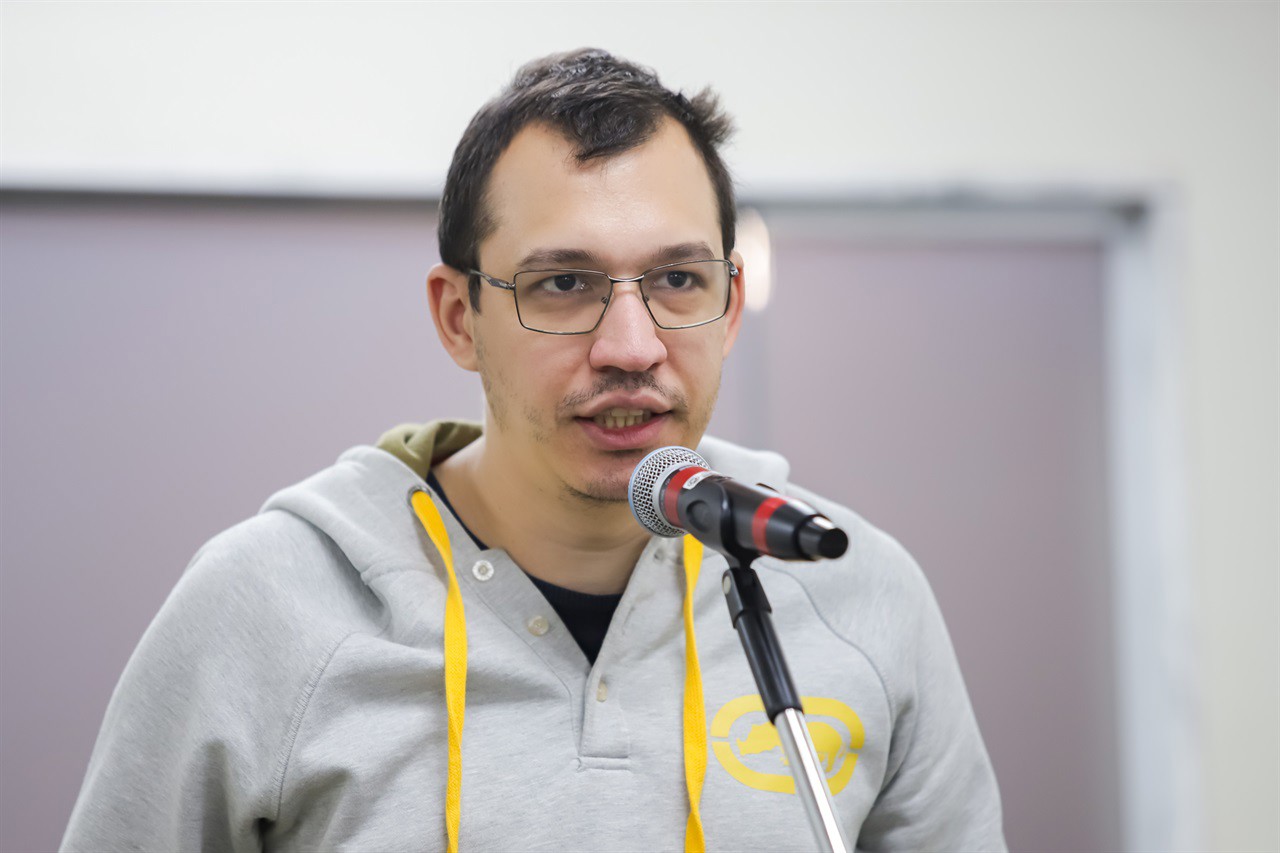 Helton Righi Moreira, servidor municipal