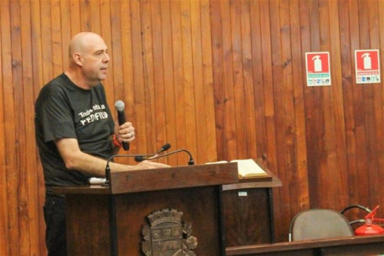 Vereador participa de audiência pública em Marília e mira combate à pedofilia