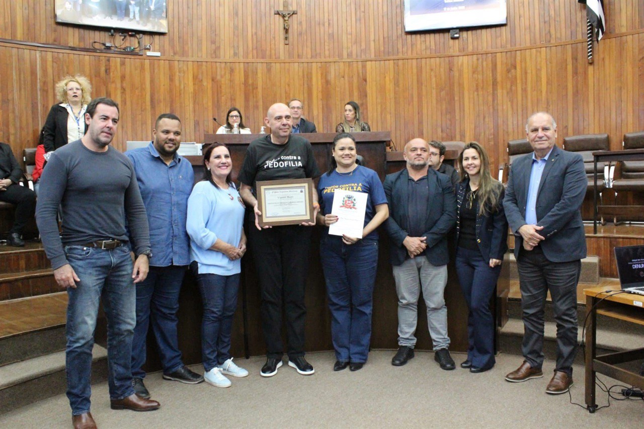 Vereador participa de audiência pública em Marília e mira combate à pedofilia