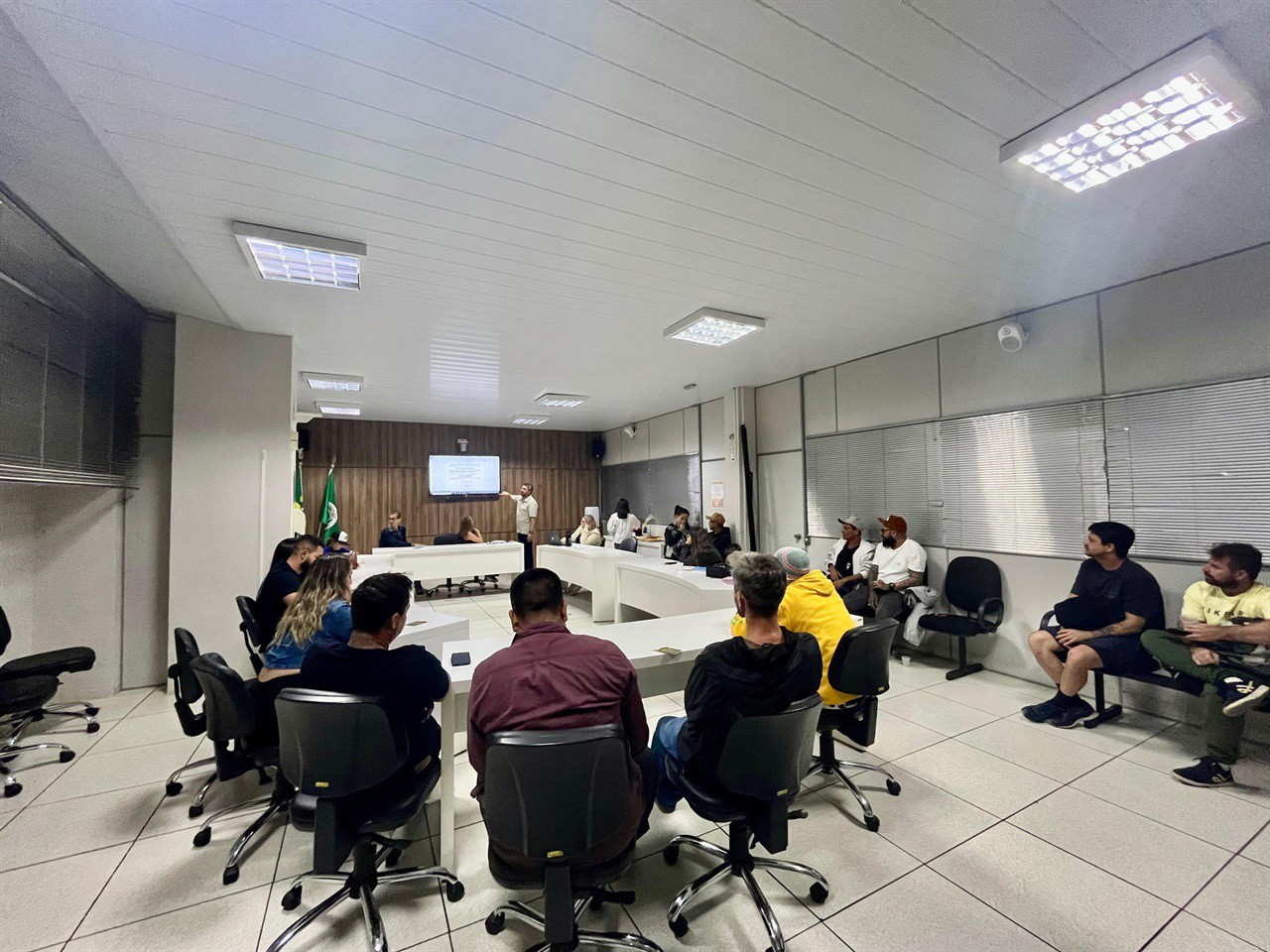 O encontro aconteceu na Sala B, no Prédio Anexo da Câmara Municipal de Piracicaba