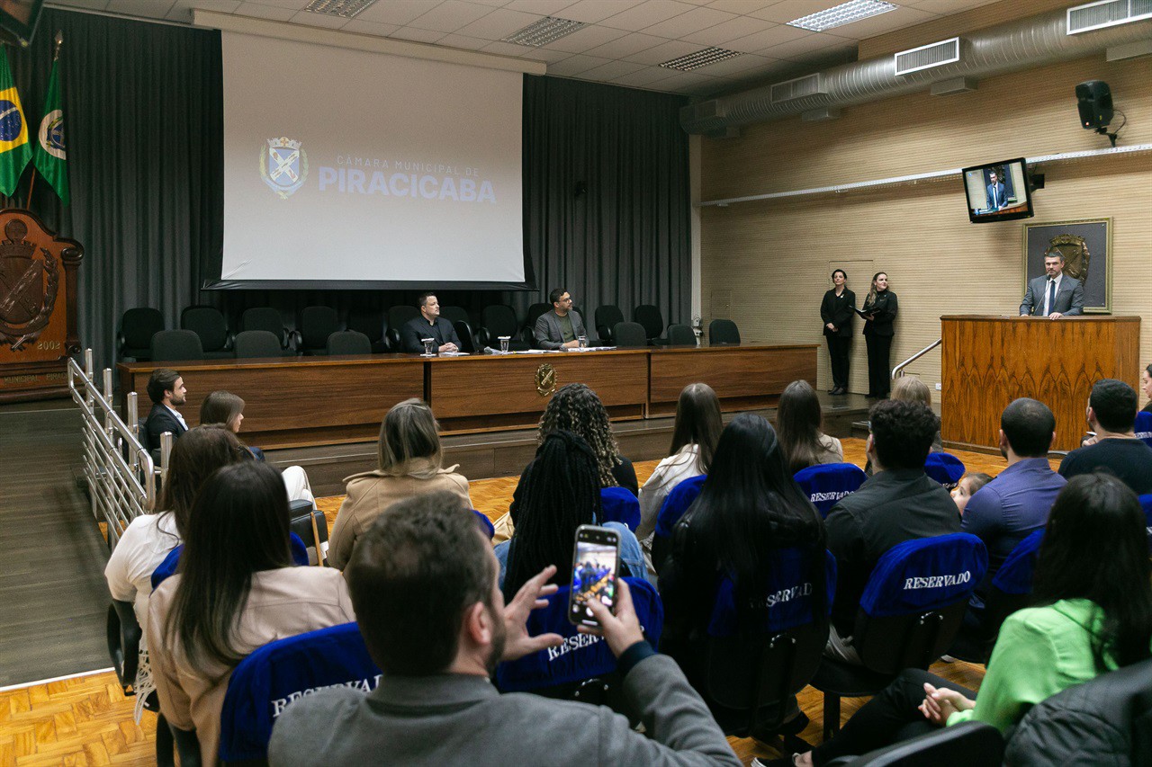 Câmara enaltece trabalho social de clínica de reabilitação neurofuncional