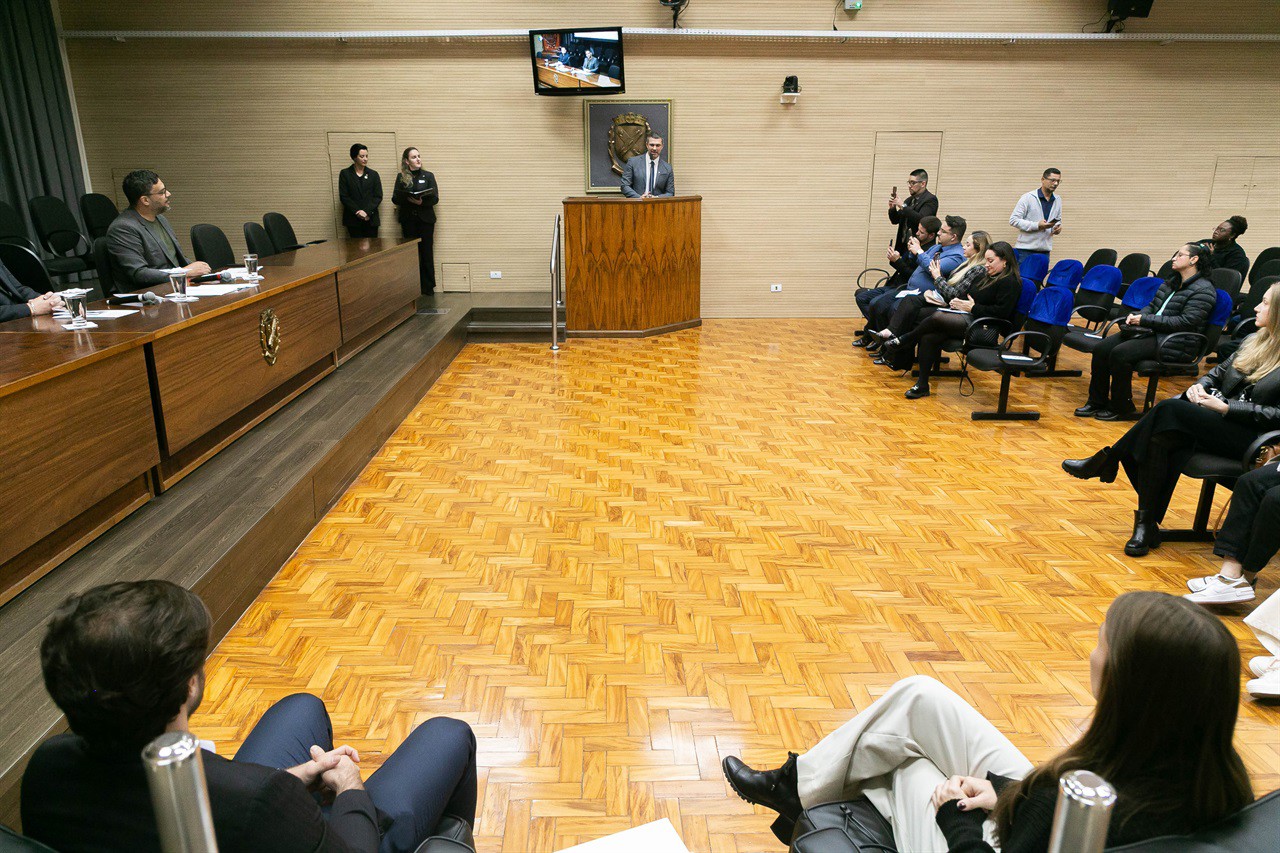Câmara enaltece trabalho social de clínica de reabilitação neurofuncional