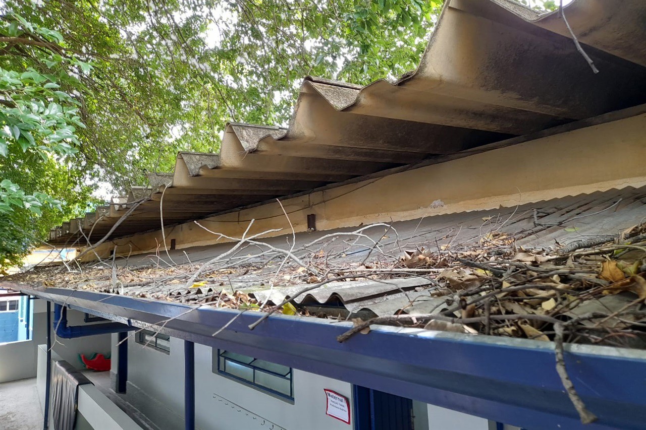 De acordo com o vereador Pedro Kawai (PSDB), a troca do telhado da escola era considerada uma necessidade urgente