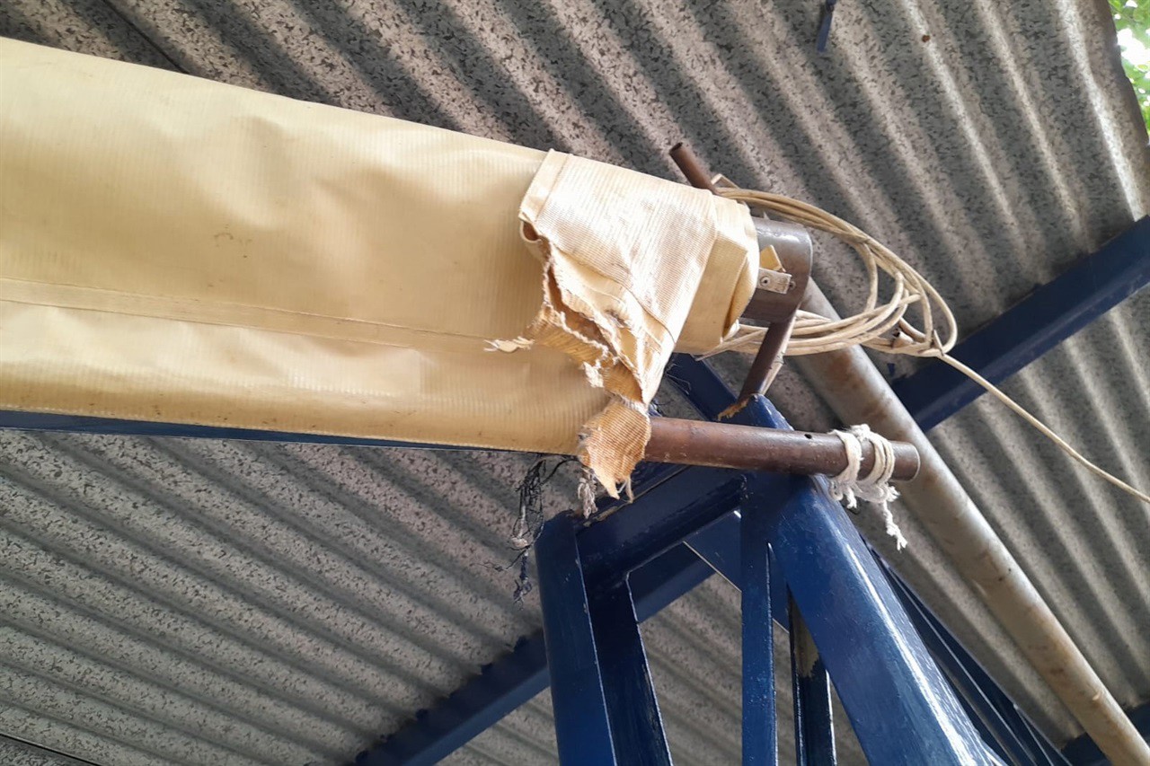 De acordo com o vereador Pedro Kawai (PSDB), a troca do telhado da escola era considerada uma necessidade urgente