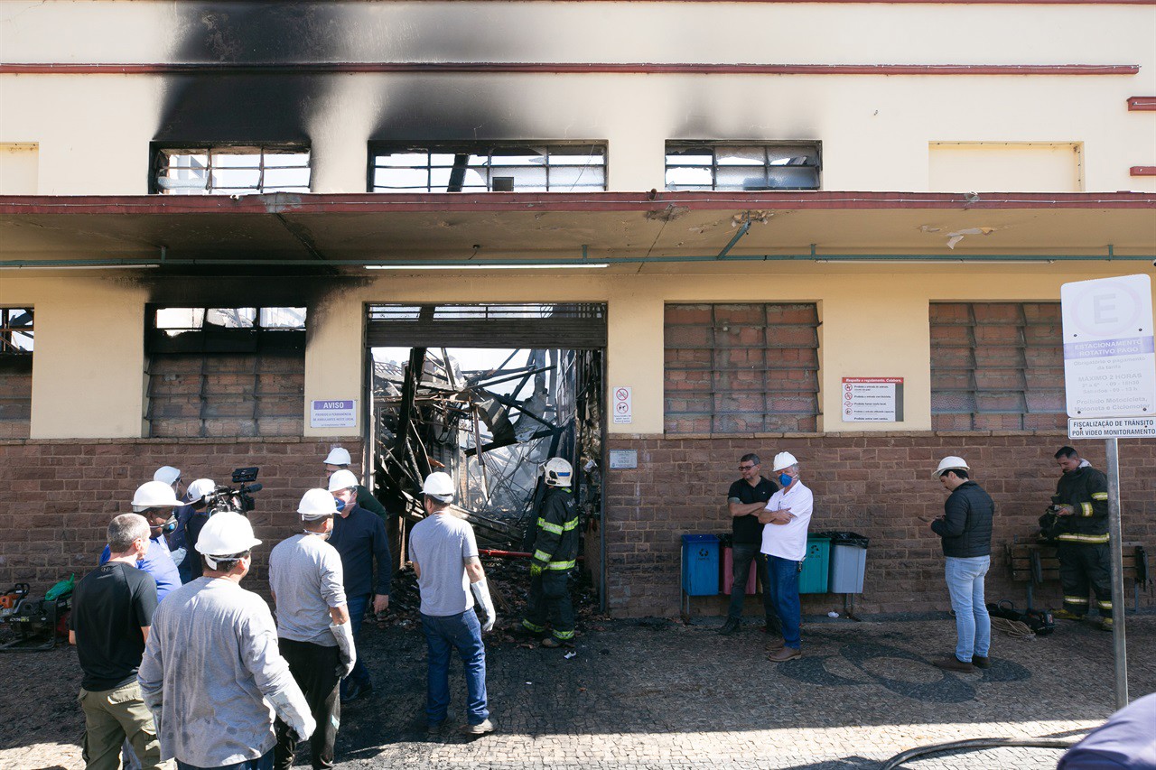 Moções devem ser votadas na primeira reunião ordinária, após o recesso parlamentar
