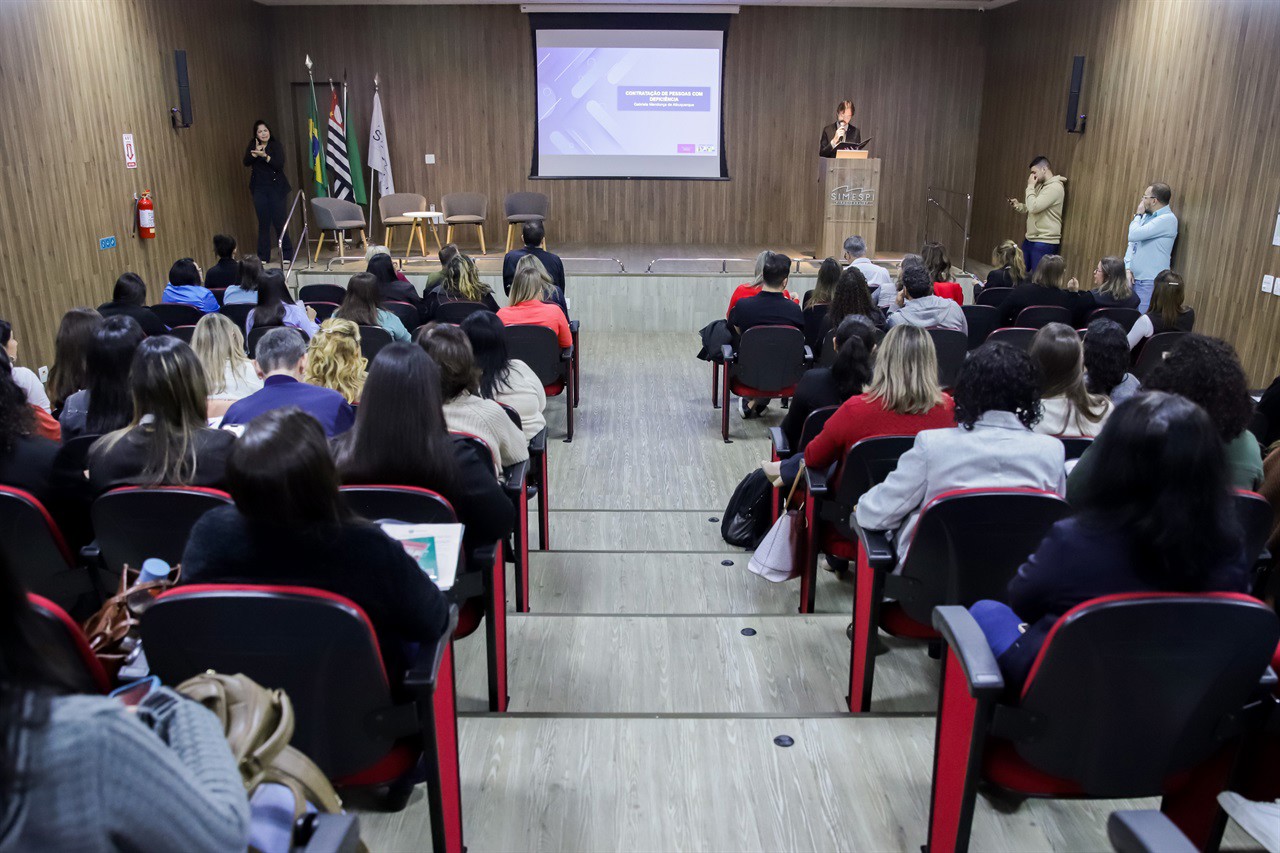 Fórum da Empregabilidade avalia práticas inclusivas nos recrutamentos