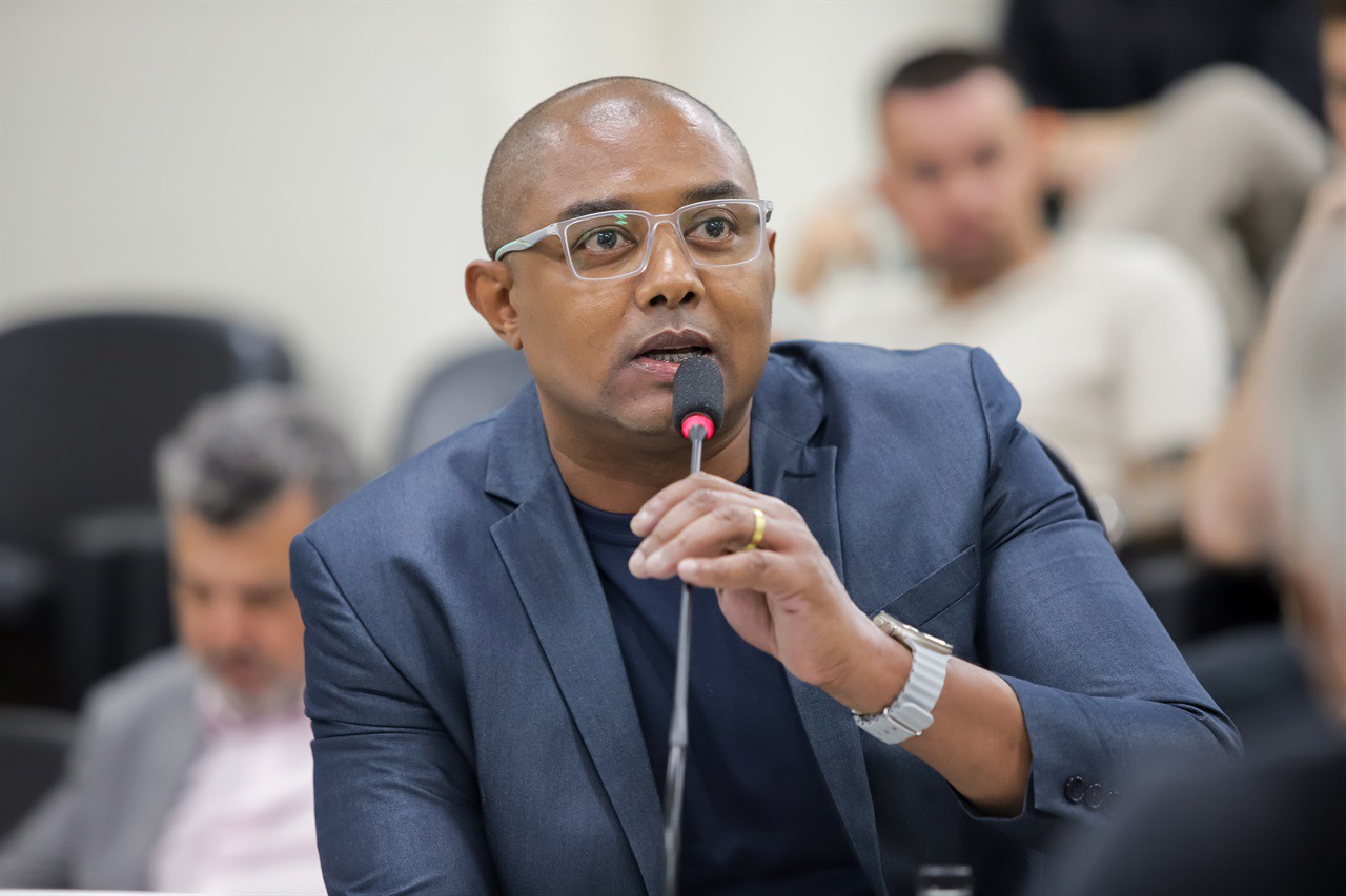 Vereador Cássio Fala Pira propôs projeto sobre acompanhante para mulheres em tratamento de saúde