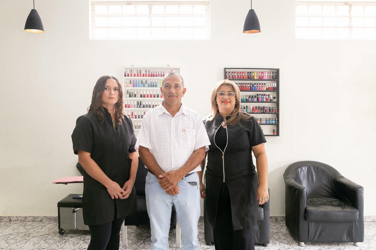 Gicelia Cristina Martins (à direita), Paraná e Catarina Batista Ferreira Pereira