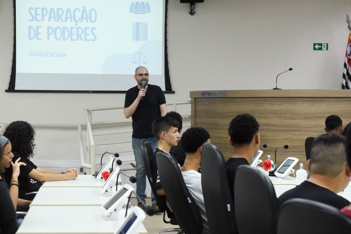 Alunos participaram de sessão simulada