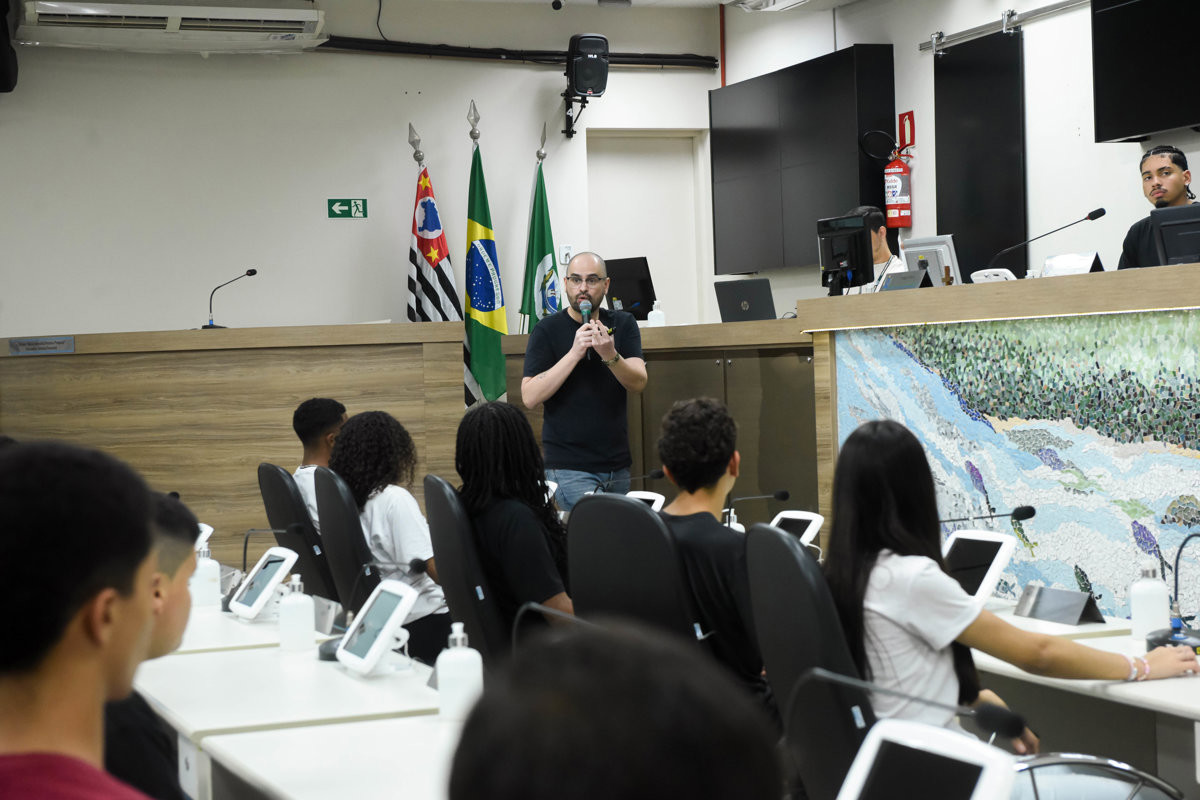 Alunos participaram de sessão simulada