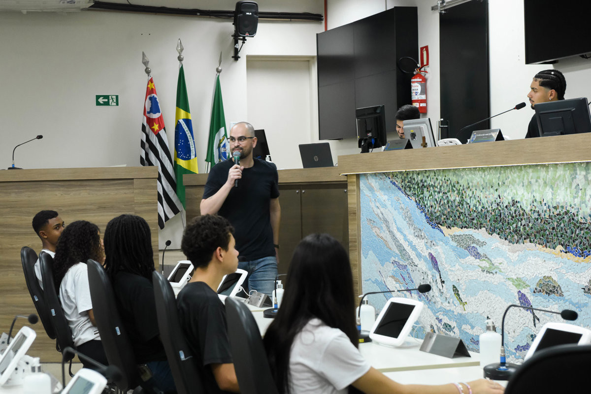 Alunos participaram de sessão simulada