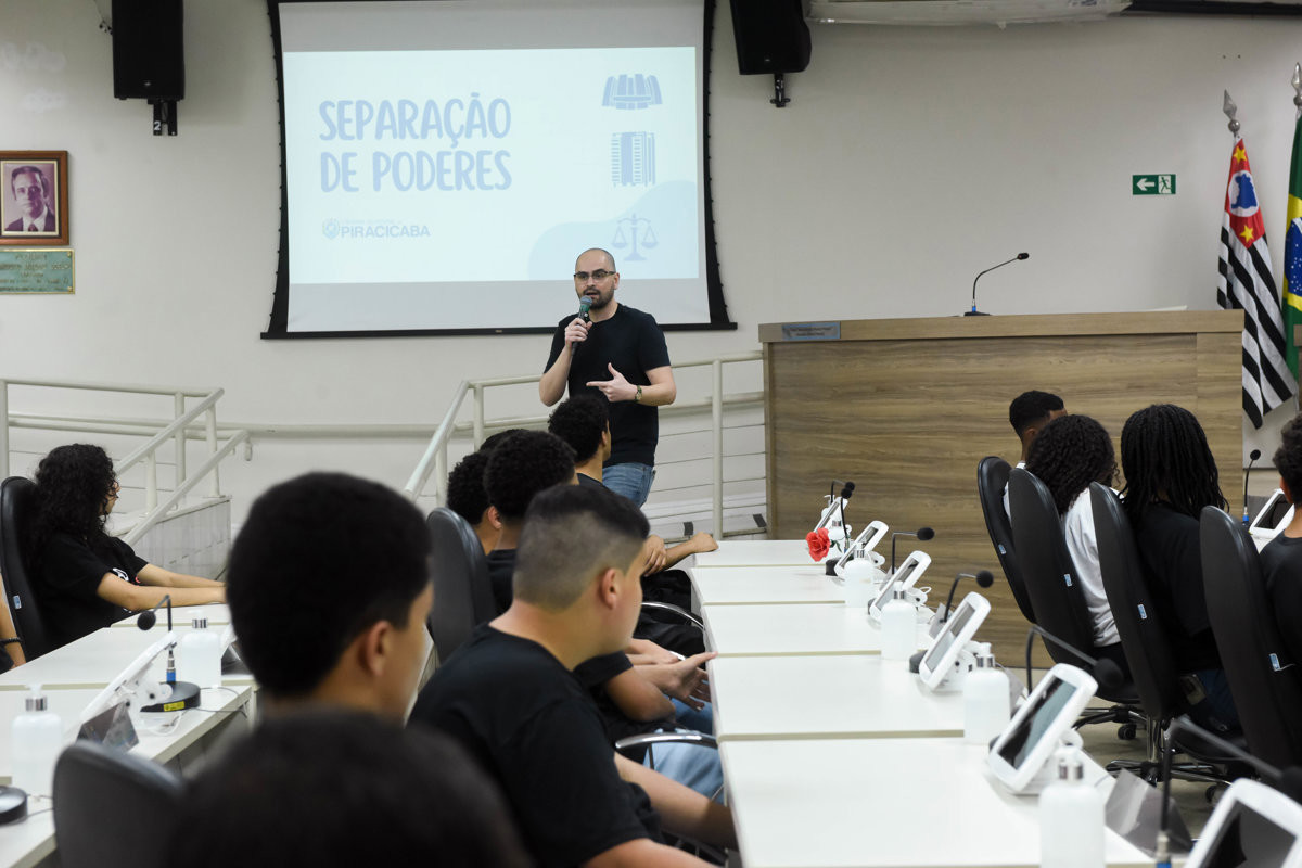 Alunos participaram de sessão simulada
