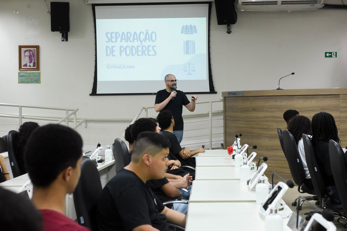 Alunos participaram de sessão simulada
