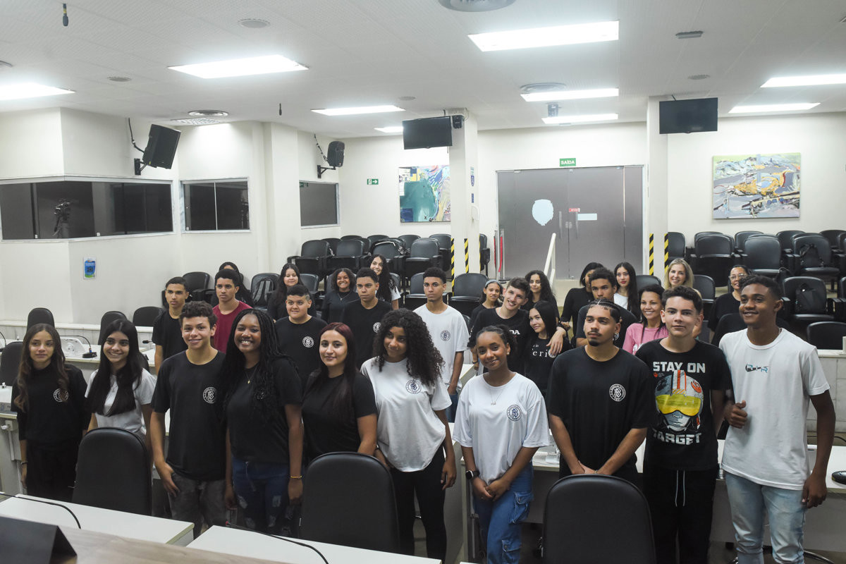 Alunos participaram de sessão simulada