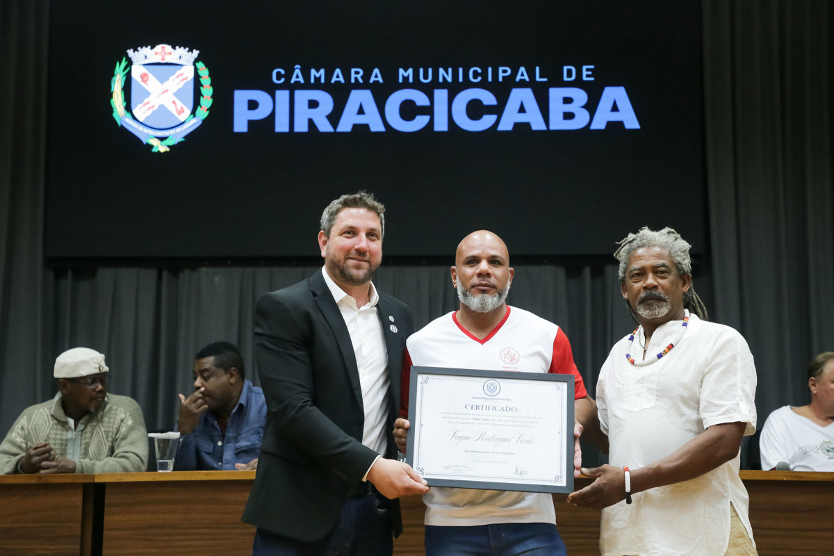 Wagner Rodrigues Veras recebe homenagem ao “Dia do Capoeirista”