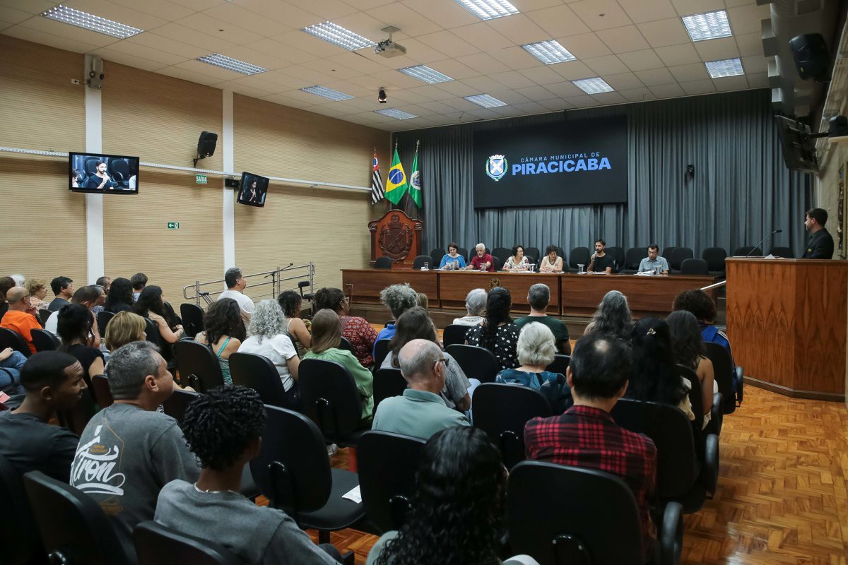 Solenidade foi presidida pela vereadora Sílvia Morales (PV), do Mandato Coletivo A Cidade é Sua