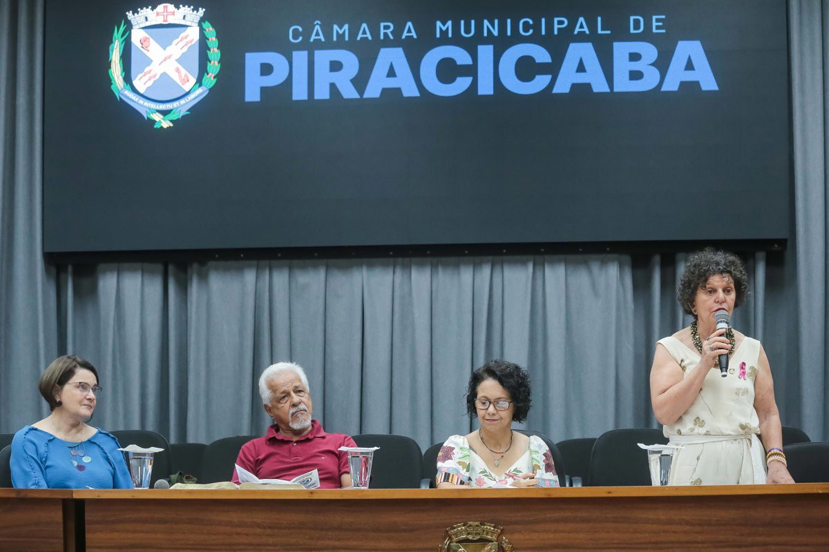 Solenidade foi presidida pela vereadora Sílvia Morales (PV), do Mandato Coletivo A Cidade é Sua