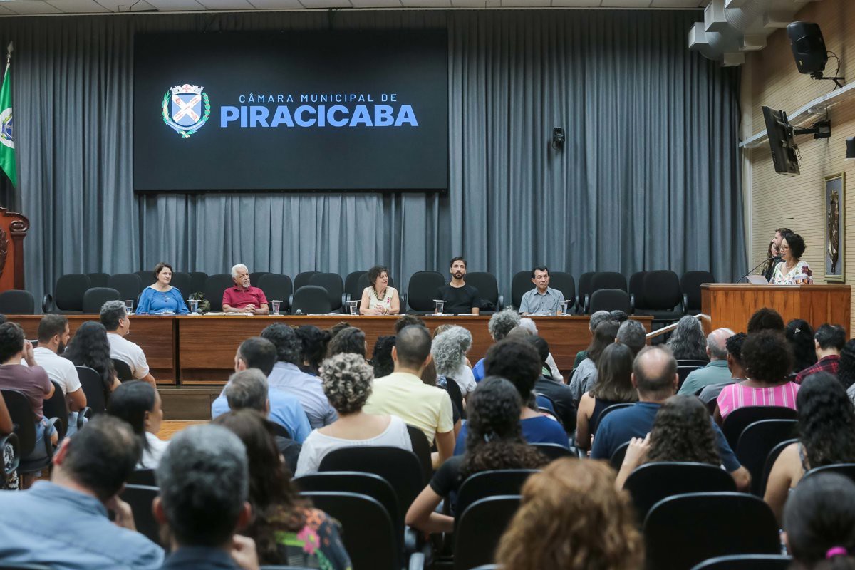Solenidade foi presidida pela vereadora Sílvia Morales (PV), do Mandato Coletivo A Cidade é Sua