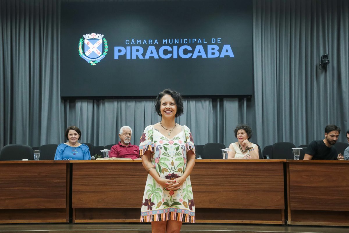 Solenidade foi presidida pela vereadora Sílvia Morales (PV), do Mandato Coletivo A Cidade é Sua