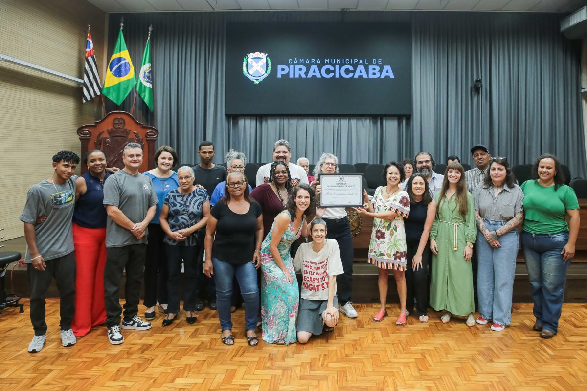 Solenidade foi presidida pela vereadora Sílvia Morales (PV), do Mandato Coletivo A Cidade é Sua