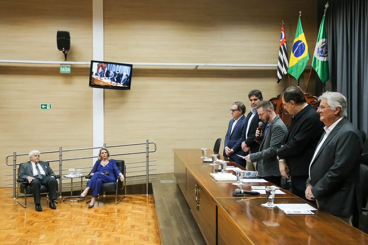 Título de Cidadão Piracicabano foi concedido no dia do aniversário de 82 anos de Pedro Maurano