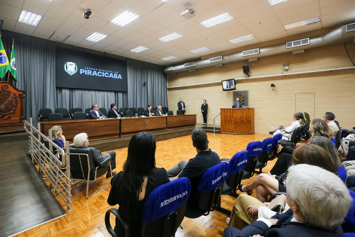 Título de Cidadão Piracicabano foi concedido no dia do aniversário de 82 anos de Pedro Maurano