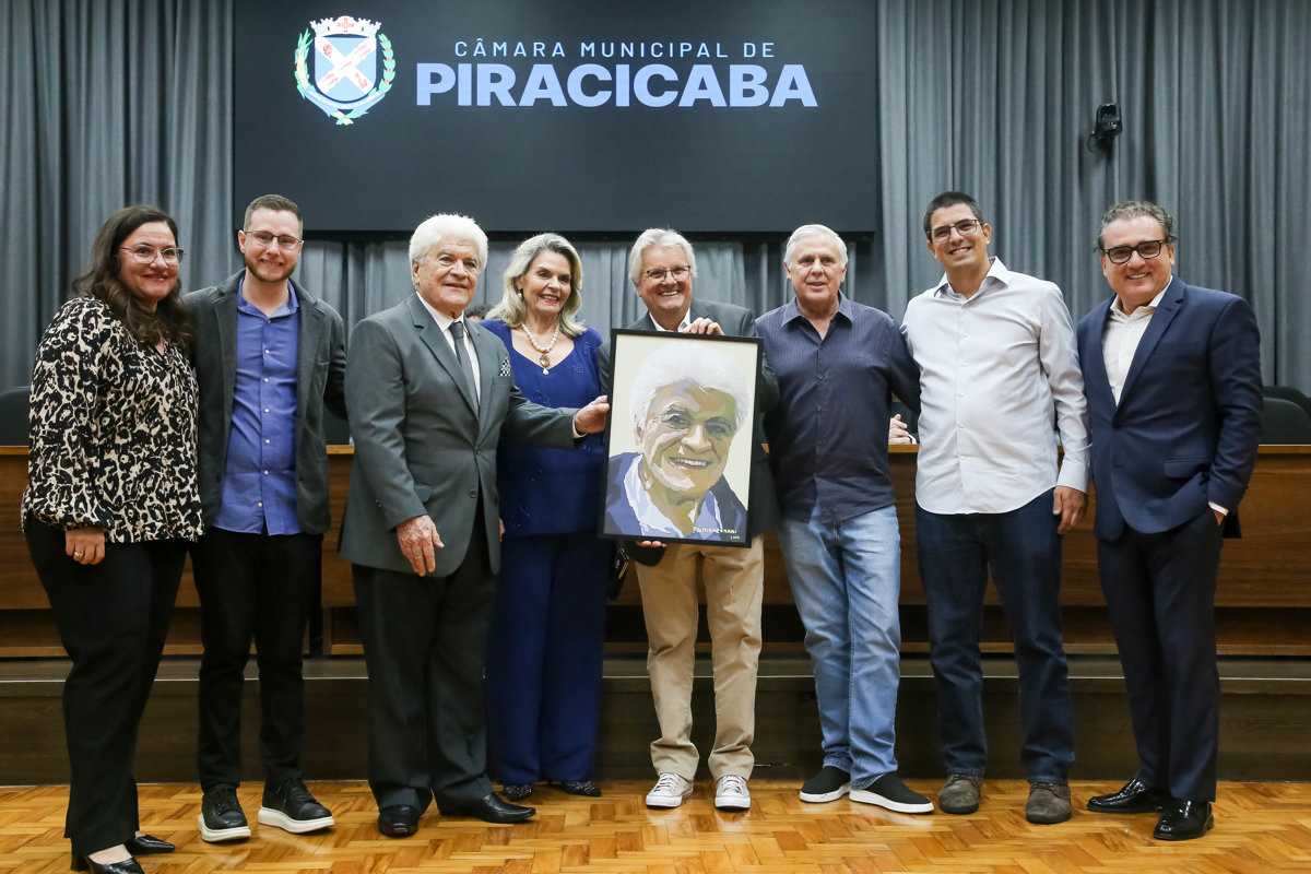 Título de Cidadão Piracicabano foi concedido no dia do aniversário de 82 anos de Pedro Maurano